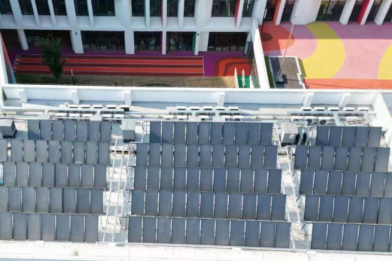 太陽(yáng)能熱水器廠家 太陽(yáng)能集熱器的類(lèi)型介紹